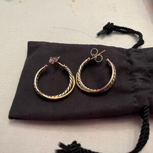 David Yurman earringsgs